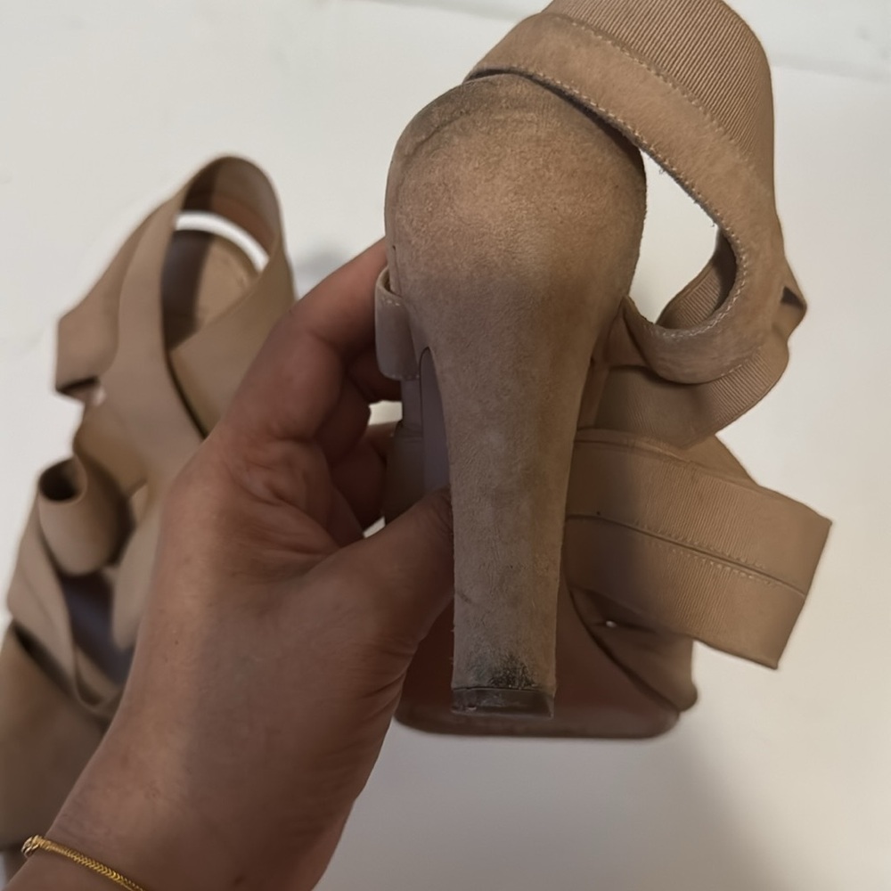 Prada heels - Picture 11 of 14